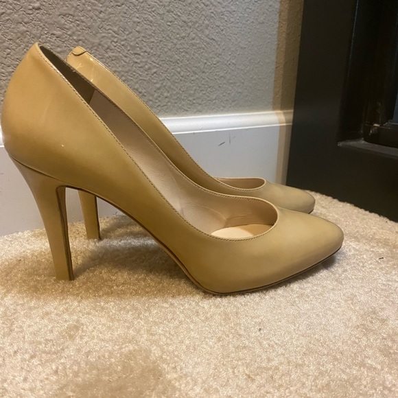 Jimmy Choo Esme 100 Nude Beige Pumps Size 39.5 - Picture 2 of 6